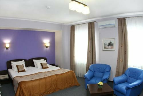 Гостиница Камелот Калуга-15